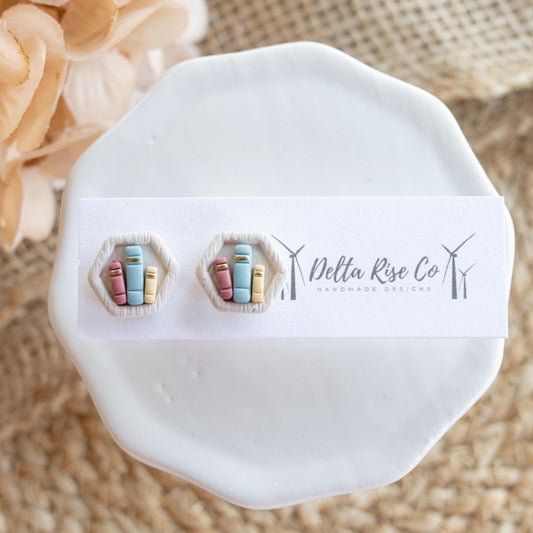 Oversized Book Stack Stud