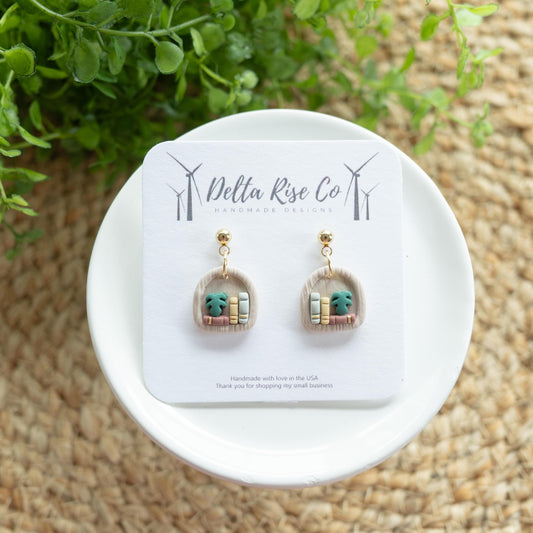 Mini Monstera Bookshelf Dangle Earring